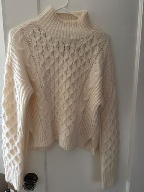 Abercrombie & Fitch Cream Cable Turtleneck Sweater